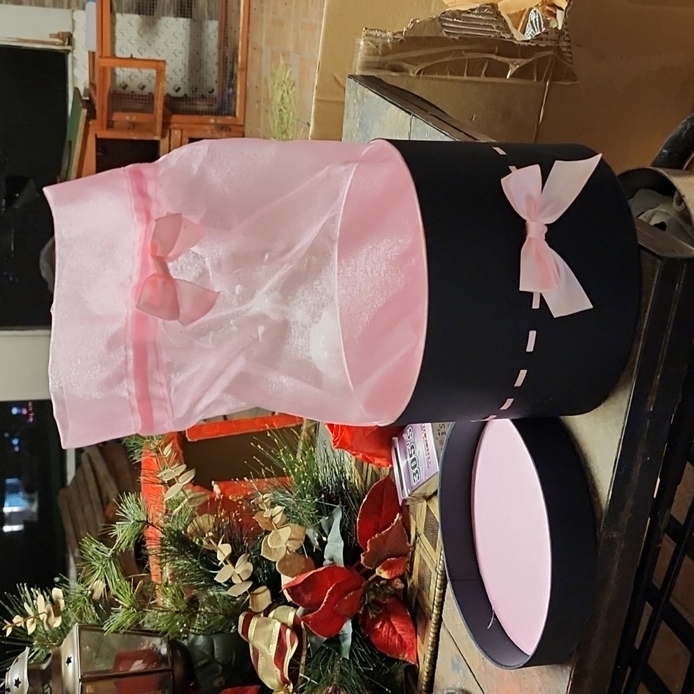 Decorative Gift Box - Picture 2 of 4